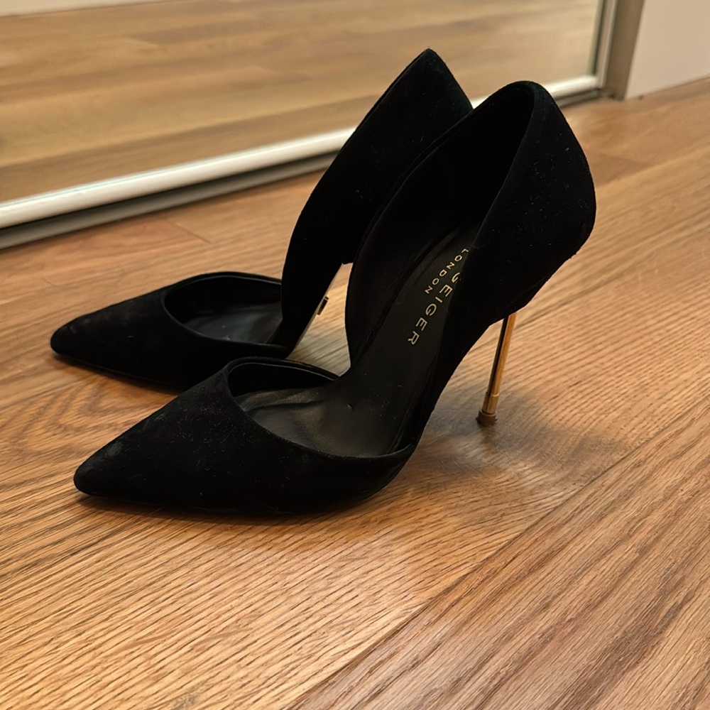 Kurt Keiger Pumps